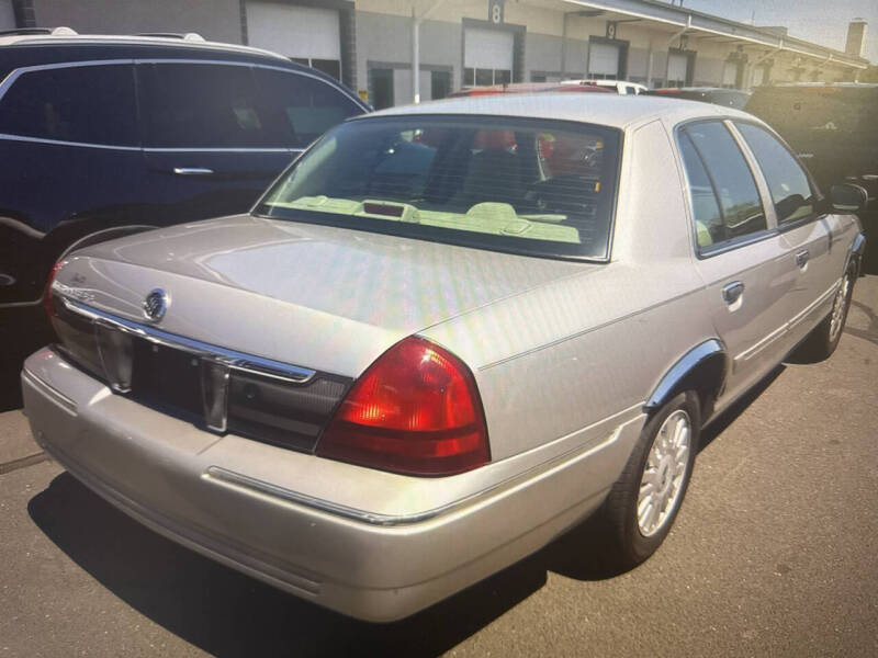mercury grand marquis 2007 2MEFM75W17X601514 image mercury grand marquis 2007 2MEFM75W17X601514 image